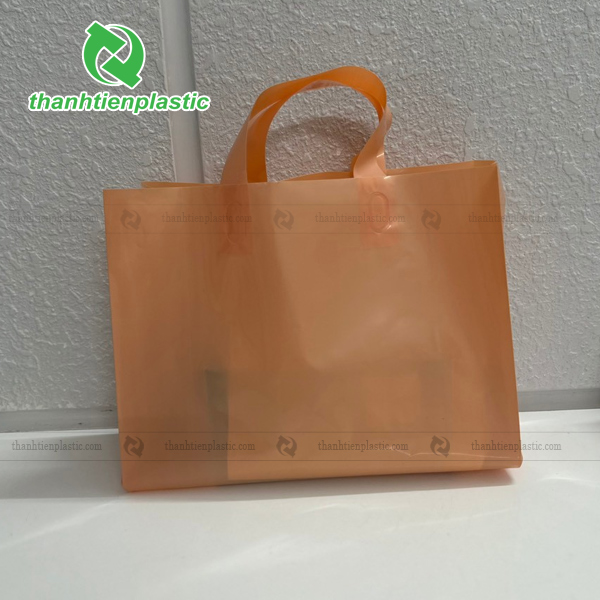 Mẫu túi ép quai vuông màu cam