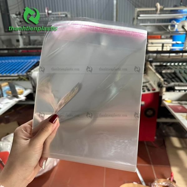Mẫu túi OPP băng keo dán miệng