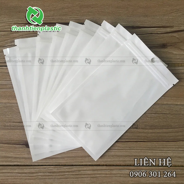 Mẫu túi zip màu trắng một mặt trong