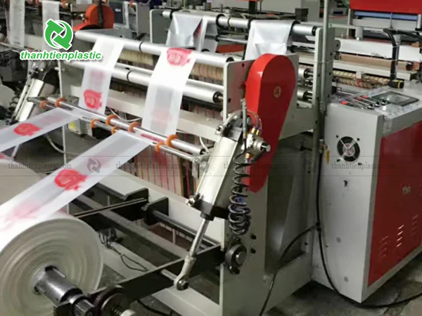 Quy trình in ấn cuộn màng sản xuất bao bì nhựa