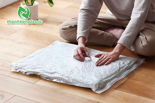 Túi hút chân không đựng quần áo gia đình