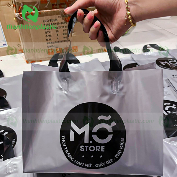 Đặt mua túi nilon đựng mỹ phẩm cao cấp