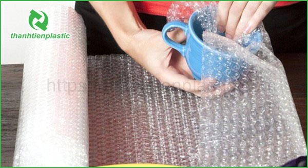 Cách sử dụng bọc xốp gói hàng dễ vỡ