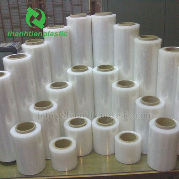 Màng co PE cắt khúc thành cuộn nhỏ