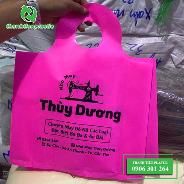 tui-nilon-quai-tron-dung-quan-ao